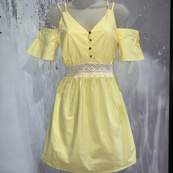 💗 beautiful yellow off shoulder Spring dress❤️💗 - Picture 5 of 6